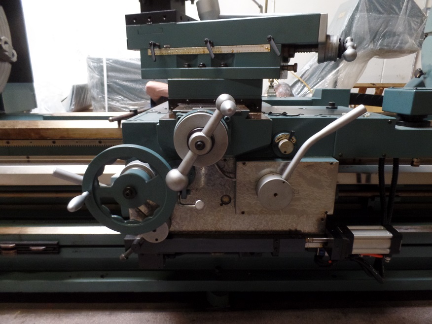 Vantage Hollow Spindle Oil Country Lathe